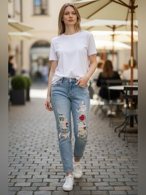 FDJ Light Blue Embellished Boyfriend Jeans with Floral Appliqué